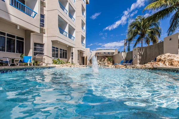 Comfort Inn and Suites Levittown